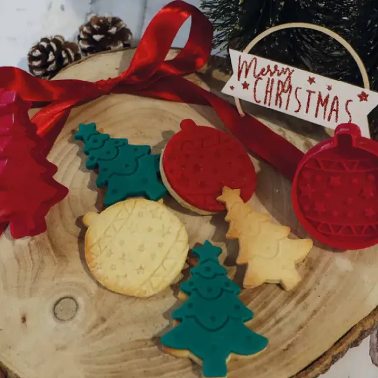 2 Emporte-pièces avec Ejecteurs Noël Scrapcooking