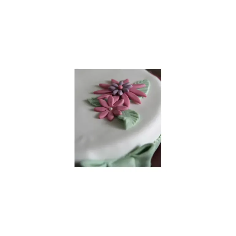 4 Emporte-Pièces Fleur à Poussoir Scrapcooking