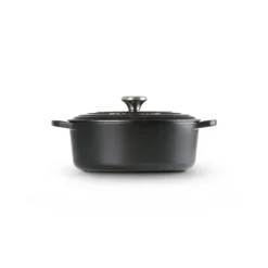 Cocotte en fonte Ovale 29 cm Noir mat Le Creuset Signature