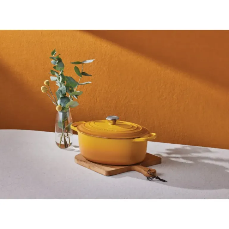 Cocotte en fonte Ovale 31 cm Nectar Le Creuset Signature