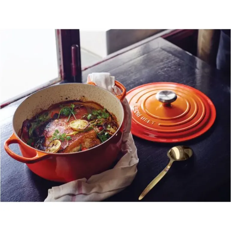 Cocotte en fonte Ronde 26 cm Volcanique Le Creuset Signature
