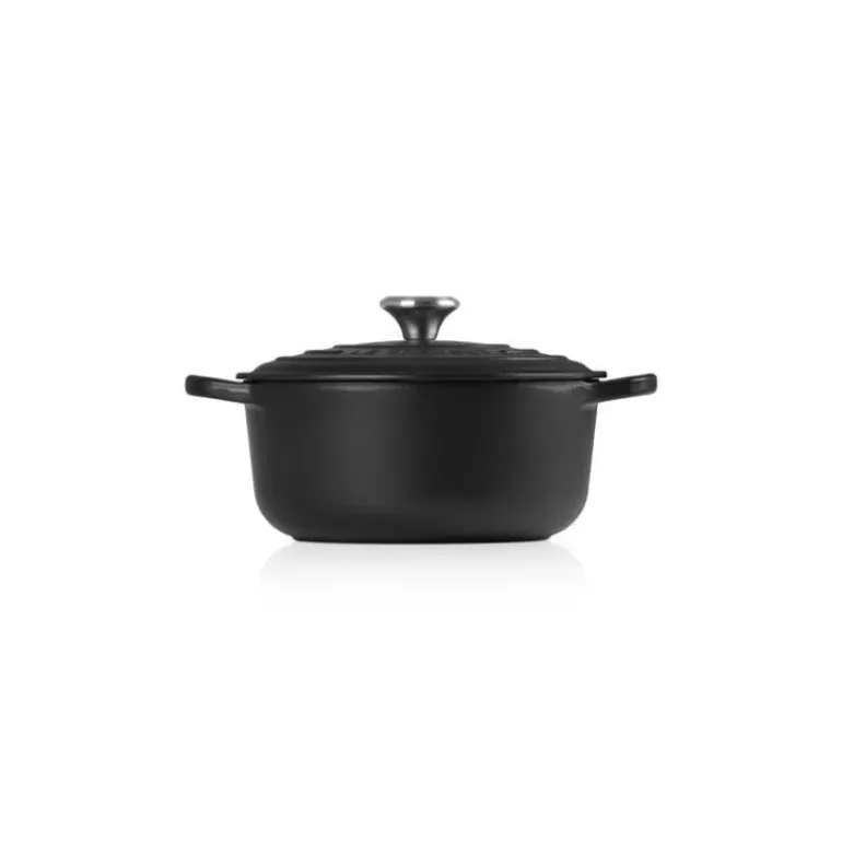 Cocotte en fonte Ronde 24 cm Noir mat Le Creuset Signature