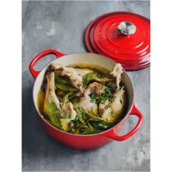 Cocotte en Fonte Ronde 24 cm Cerise Le Creuset Signature