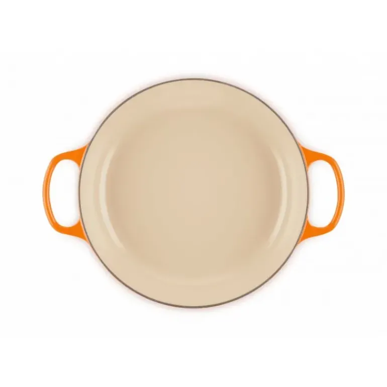 Faitout Volcanique en Fonte avec Intérieur Sable 30 cm Le Creuset Signature