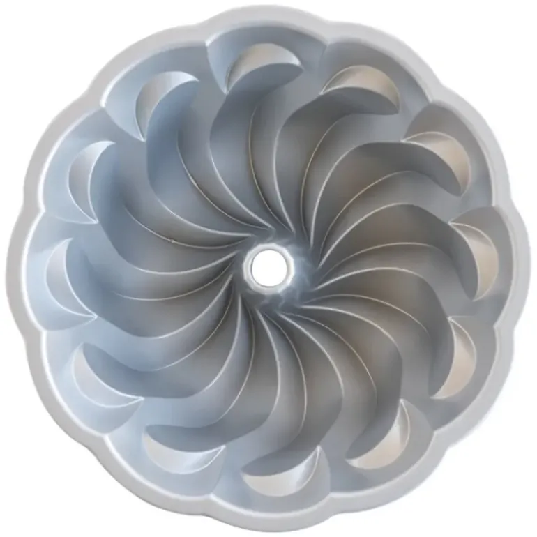 Moule à Gâteau Bundt Pirouette Gold Nordic Ware
