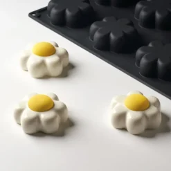 Moule Silicone Marguerite 7,5 x 6,8 cm x H 2,6 cm (x12) Pavoflex