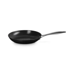 Poêle Antiadhérente Essentiel Céramique 26 cm Le Creuset