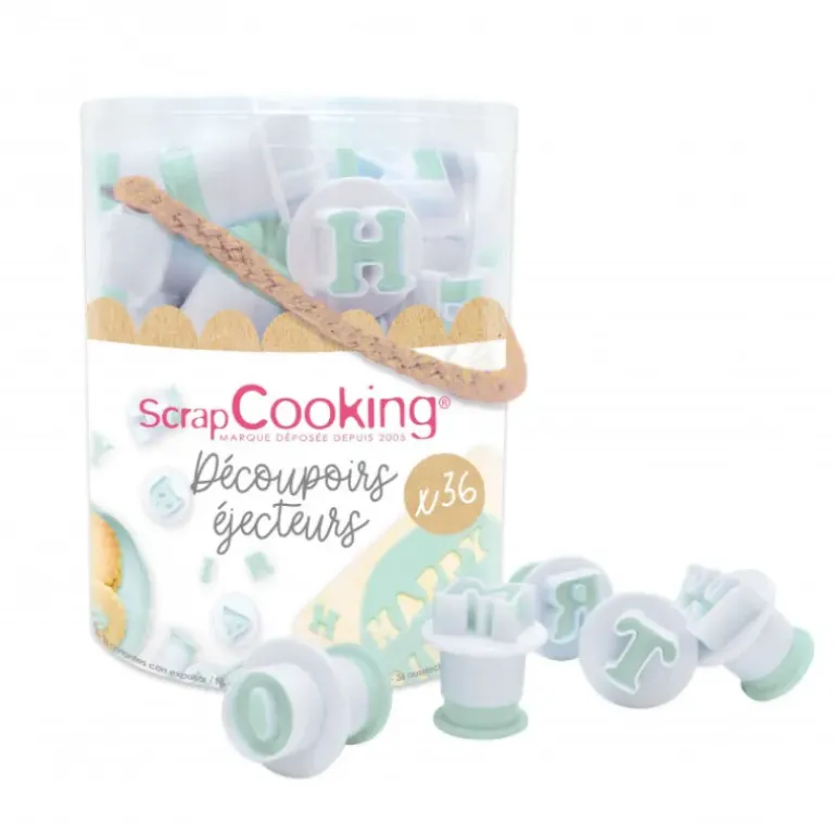 Seau 36 découpoirs éjecteurs lettres et chiffres ScrapCooking